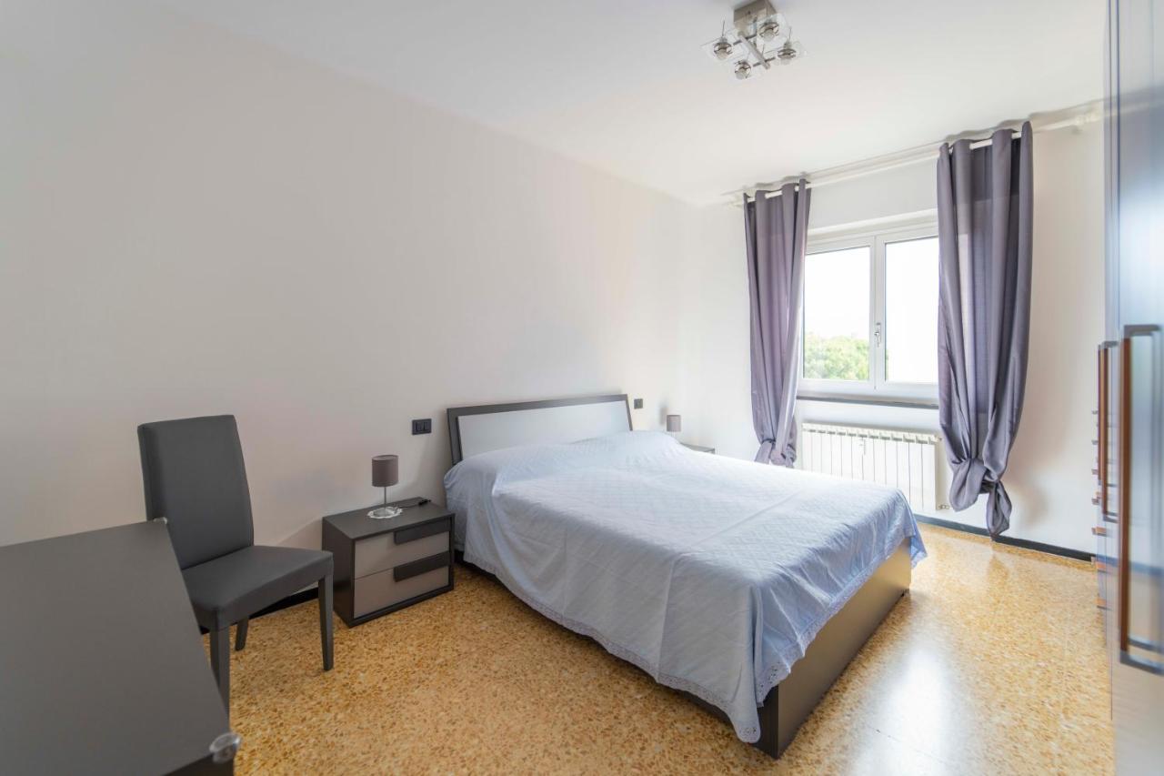 193 - Casa Via Della Chiusa - Centralissimo E Vicino Alla Baia Del Silenzio, Spiaggia E Mare 150M - Parcheggio Gratis Incluso E Aria Condizionata 세스트리레반떼 외부 사진