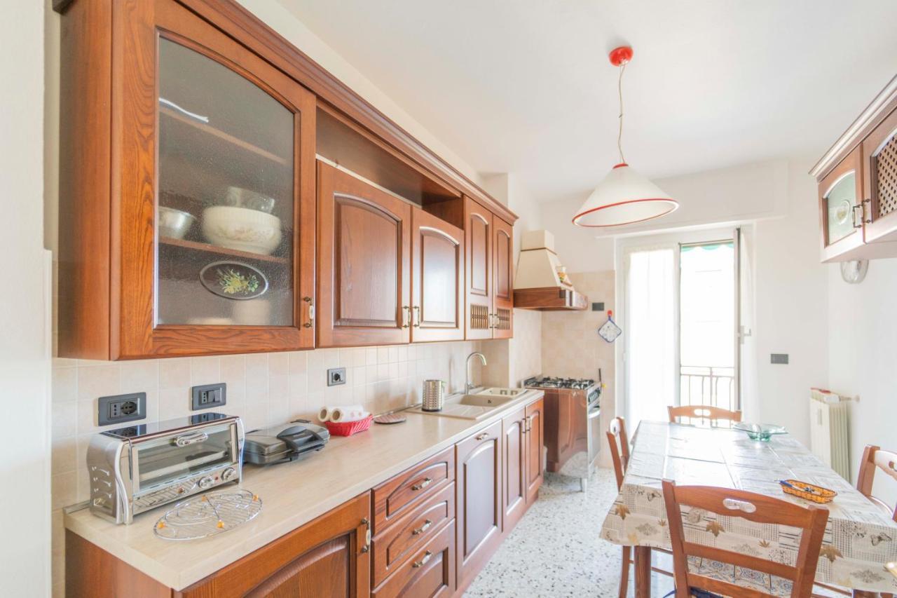 193 - Casa Via Della Chiusa - Centralissimo E Vicino Alla Baia Del Silenzio, Spiaggia E Mare 150M - Parcheggio Gratis Incluso E Aria Condizionata 세스트리레반떼 외부 사진