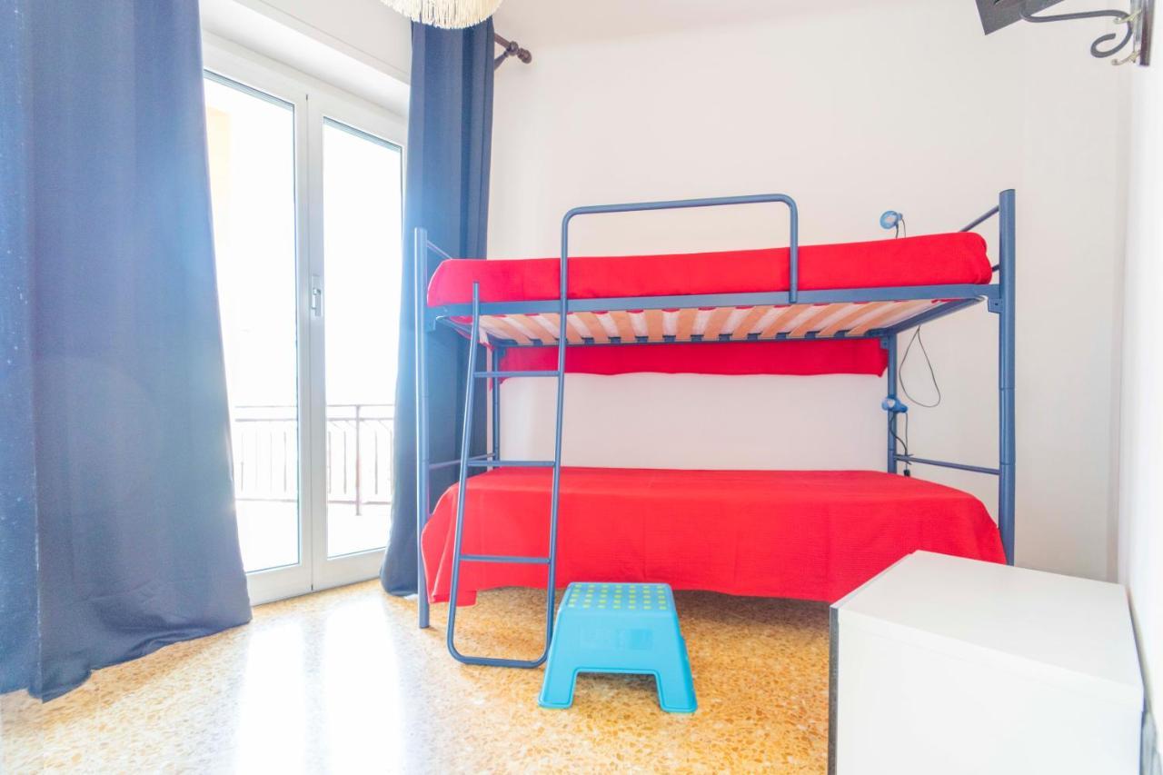 193 - Casa Via Della Chiusa - Centralissimo E Vicino Alla Baia Del Silenzio, Spiaggia E Mare 150M - Parcheggio Gratis Incluso E Aria Condizionata 세스트리레반떼 외부 사진