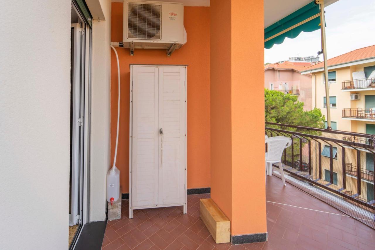 193 - Casa Via Della Chiusa - Centralissimo E Vicino Alla Baia Del Silenzio, Spiaggia E Mare 150M - Parcheggio Gratis Incluso E Aria Condizionata 세스트리레반떼 외부 사진